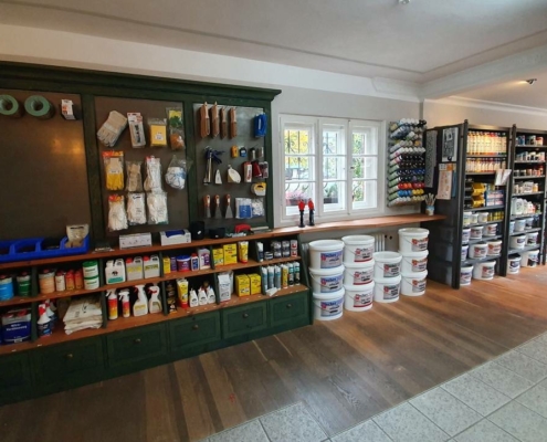 Farbengeschäft Andreas Fischer (1) Farbengeschäft Andreas Fischer (1)