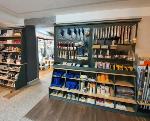 Farbengeschäft Andreas Fischer (2) Farbengeschäft Andreas Fischer (2)